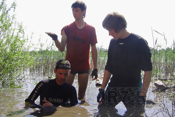 Добровольцы пытаются спасти Ивановский карьер